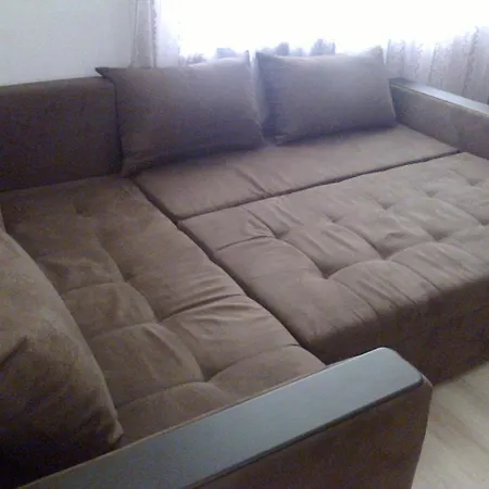 родина- Rey&mar アパート