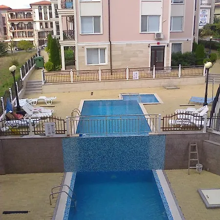 Apartment родина- Rey&mar